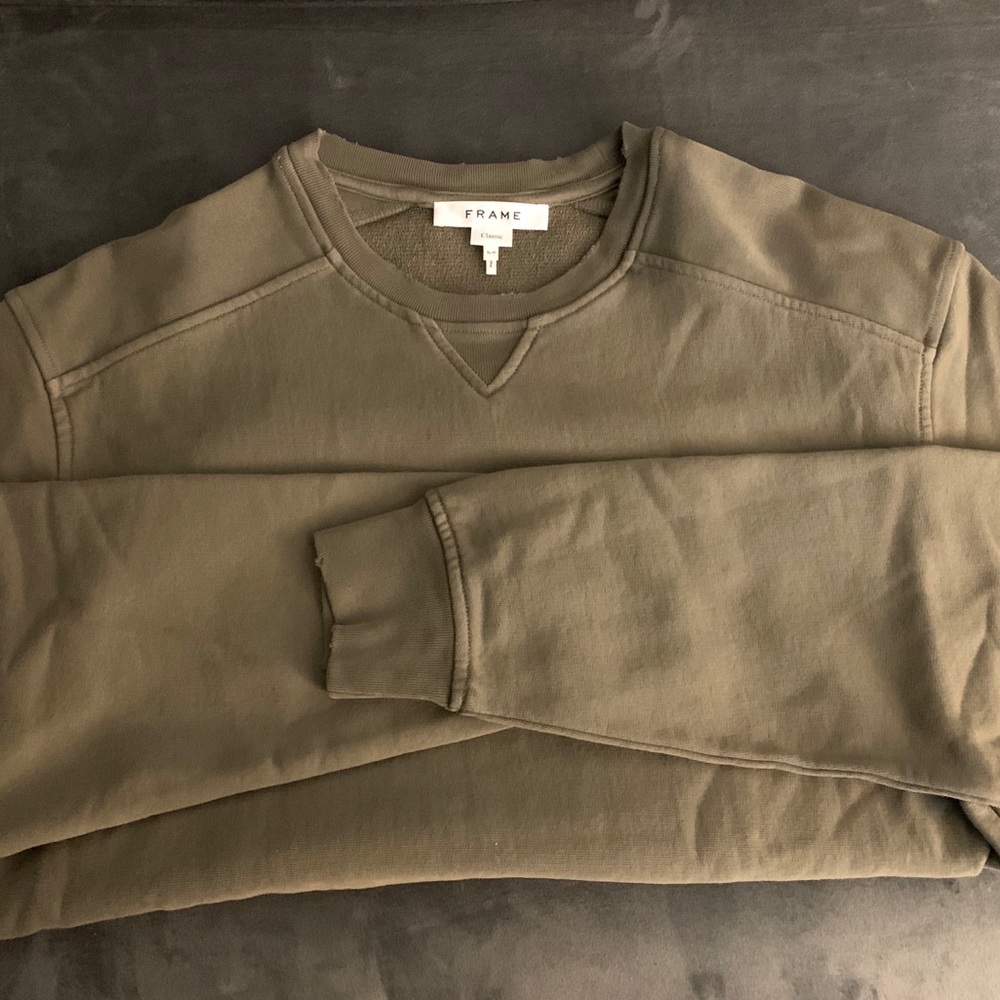 FRAME DENIM - DISTRESSED HEM CREW SWEATER